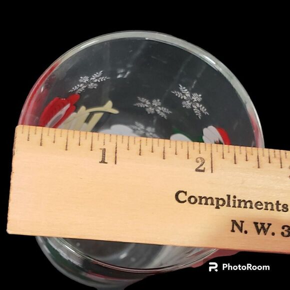 Vintage Luminarc Christmas Polar Bear Drinking Glasses Tumblers Set Of 4 Holiday - Picture 5 of 6